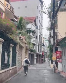 Bán nhà 272m2 ngõ 175 đường Lạc Long Quân, có thể xây 5 lô, giá bán nhanh 175tr 0941 729 666