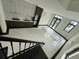 Bán biệt thự LK Sao Biển gần chung cư full hoàn thiện 5 tầng sẵn sàng cho thuê 67.5m2 giá 9.8x tỷ