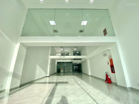 Chính chủ mặt bằng vuông vức 80m2, trần cao ngay cầu Bông, mở VP đại diện/store