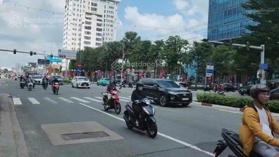 Cho thuê nhà mặt phố Vũ Trọng Phụng. DT: 80m2x6T. MT: 6m