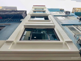 BÁN NHÀ PHÂN LÔ PHAN VĂN TRƯỜNG - KINH DOANH - 2 MẶT THOÁNG - 6 TẦNG 37M. 15 TỶ