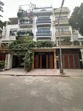 Chính chủ bán gấp LK Văn Phú - 90m2, 5T, kinh doanh, vị trí đắc địa, ngay cột đồng hồ, nhỉnh 18 tỷ