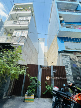 Bán nhà HXH 6m Bành Văn Trân (Khu biệt thự), DT: 3.8 x 13.5m, chỉ 6.5 tỷ TL