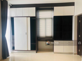 Chính chủ cần bán nhà hầm 4 tầng - trực diện công viên-DT 4x20=80m2 - HĐT 30tr/tháng - giá 17.5 tỷ