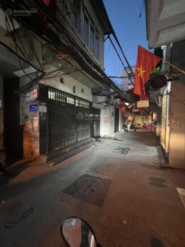 Chính chủ gửi bán căn nhà 3 tầng 42m2 giá chỉ 3,95 tỷ, lô góc hộ khẩu Hai Bà Trưng