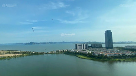 Bán căn Penhouse view trực diện biển 208m2 tại dự án Bim 17 tầng Green Bay Towers full nội thất