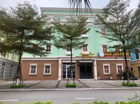 Cần bán Boutique 4 tầng - DT 300m2 - mặt tiền 10m tại Sun Premier Hạ Long. Giá rẻ nhất thị trường