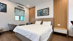 TÔI cần cho thuê biệt thự Hải ChÂU 4 tầng, NỘI THẤT ngoại nhập có thang máy, giá 59tr. LH0766 827 957