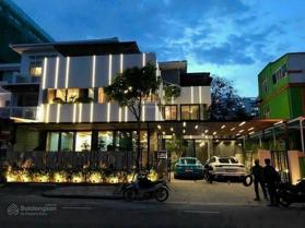 Chính chủ bán nhà đất 22x32m góc 2 mặt tiền Nơ Trang Long đang cho coffee 180tr/tháng giá 51 tỷ