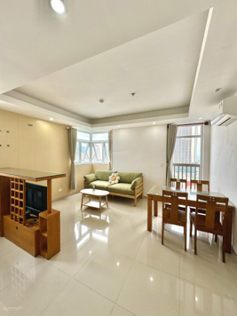 Cho thuê căn góc Harmony 2PN tầng cao view biển, ngay biển Phạm Văn Đồng