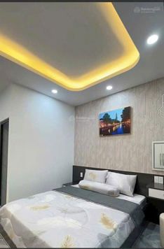 Giảm mạnh 300 triệu bán gấp nhà Nguyễn Sơn Hà, P. 5, Q. 3 - Giá 3tỳ870/71,3m2, cho thuê 33 triệu/th