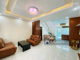 Nhà nội thất đẹp bán gấp 7.2 tỷ - hướng mát - không lỗi - sổ hồng rồi - vay NH 70% LS 5.5%/năm