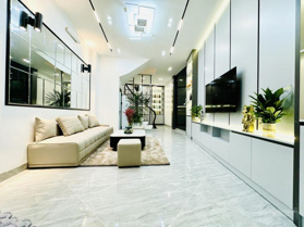 Bán nhà lô góc Ngọc Khánh, Nhà 4 tầng 38m2 kinh doanh ổn định, 8.3 tỷ hộ khẩu Ba Đình