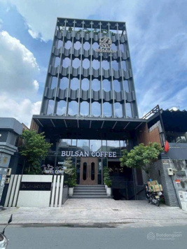 Bán tòa nhà đoạn 2 chiều mặt tiền Nguyễn Xí - DT: 18x46m - 6 tầng HĐT: 300 triệu/tháng - 115 tỷ TL