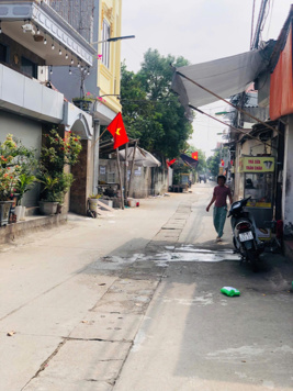 Bán nhà riêng tại Đông Mỹ, 4,05 tỷ, 41 m2, 4PN, 4WC, ngõ rộng 3m, pháp lý đầy đủ, hot!