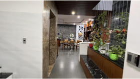 Cho thuê lâu dài 5 - 10 năm nhà 6 tầng - thang máy - hợp làm cty đông nhân viên - vừa ở tốt