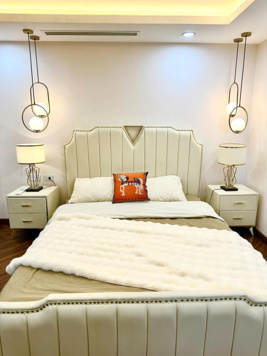 Chính chủ bán CC Bamboo Airways FLC 265 Cầu Giấy. DT 130m 3 ngủ. Đầy đủ nội thất. Giá thật 7,98 tỷ