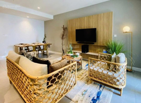 Bán gấp CHCC Hoa Sen, Quận 11, diện tích 95m2, 3PN, 2WC, sổ hồng, giá 4.3 tỷ. LH: 0909 455 485 Trung