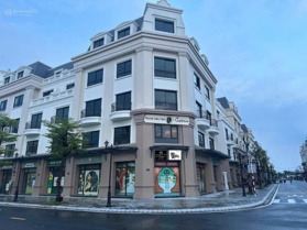 Sở hữu Shophouse 90m2 khu phố Tây tại Vinhomes Móng Cái chỉ với số vốn 2 tỷ. Lợi nhuận 420tr/năm
