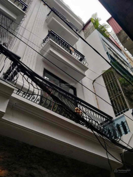 Gần tết bán nhanh nhà Mỗ Lao Hà Đông, 5 tầng, đường ô tô, kinh doanh. Giá hơn 9 tỷ