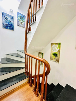 Bán nhà Hồng Mai, 25m2, 4 tầng, MT 3m5, full nội thất, giá 4tỷ5
