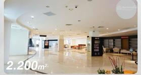 Cho thuê 2200m2 showroom trung tâm quận Hải Châu, TP Đà Nẵng