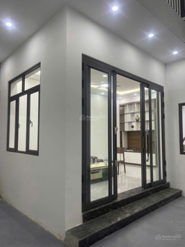 Cần bán nhà tại số 40 ngõ 146, phố Vương Thừa Vũ, Thanh Xuân, Hà Nội giá chỉ nhỉnh 12tỷ