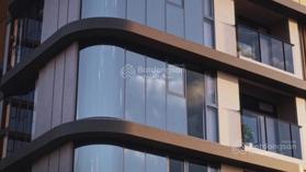 Bán căn góc 2PN kính vòng cung Eaton Park, DT 72m2, city view, giá có 1-0-2 8.6 tỷ