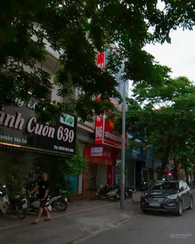 Chính chủ bán nhà 176m2 Nguyễn Văn Cừ giá đầu tư . Lh ngay 0961 668 885