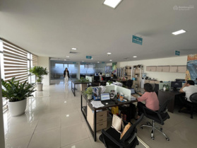 Cho thuê văn phòng phố Lạc Long Quân, Tây Hồ DT: 90m2, 150m2,200m2,400m2,900m2 giá 100nghìn/m2/th