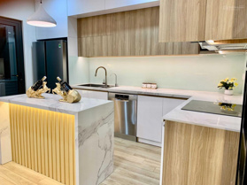 Chính chủ bán căn góc 125m2 ban công Đông Nam chung cư Ban cơ yếu Chính Phủ full nội thất