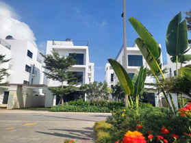 Thanh lý gấp biệt thự sát biển Vlasta Sầm Sơn diện tích 252m2 giá 36tr/m2 - sở hữu sổ đỏ lâu dài