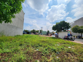 Bán gấp lô MT gần đường Huỳnh Văn Nghệ - 112m2 - 2 tỷ 1 - SHR