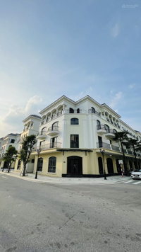 Bán shophouse 6 tầng, 90m2, 14 tỷ tại 2 mặt tiền - Vinhomes Ocean Park 2, Hưng Yên chính chủ hot!