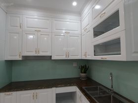 Siêu hấp dẫn - bán nhà riêng đường Văn Quán, 40m2 ,Thang máy ,ngay ô tô Giá hơn 8 Tỷ