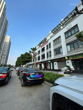 Siêu sốc. Căn shophouse Vinhomes Gardenia giá chỉ 14, X tỷ. LH em Châu ngay 0978 012 114