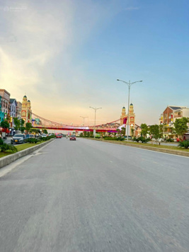 Bán đất mặt đường Tô Quyền Vin 2 Nghĩa Trụ Hưng Yên 15000 m2 MT 91m đất thương mại dịch vụ 265 tỷ