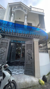 Bán nhà 1 trệt 1mê lô góc 2 mặt tiền đường nhà mới xây còn mùi sơn tại Vĩnh Thạnh giá 2ty650