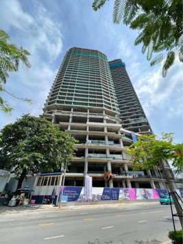 Do chuyển định cư không sử dụng nên cần bán căn hộ 2PN 69m2 view biển trung tâm Bãi Cháy, Hạ Long