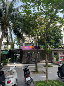 Chính chủ bán biệt thự được kinh doanh tại khu Marina - Ecopark. Hải: 0704 725 555