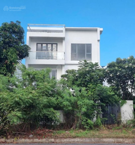 Độc quyền - Bán biệt thự xây thô mặt biển An Viên, Nha Trang. 264m2, 3 tầng 4 ngủ, 26.4 tỷ (có TL)