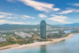 Chính chủ cần bán gấp căn hộ studio vị trí mặt biển dự án A La Carte giá chỉ 2.3x tỷ. 0978 788 984