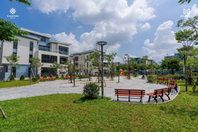 Bán biệt thự An Quý Villa. Diện tích 198m2. Đường trước nhà rộng 23m. Lh 0983 983 448