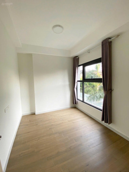 Chính chủ cần bán 2PN 2WC 65m2 mặt trước Westbay toà A, hướng mát