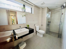 Chủ nhà cần tiền giảm sốc 300tr căn 3PN 2VS (căn góc) tầng 15 đẹp nhất CC Imperia Garden