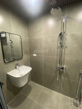 Bán nhà: Đội Cấn quận Ba Đình - 5 tầng, kinh doanh, ôtô tránh, diện tích 68m2, MT 5,2m, giá 9,4 tỷ