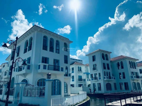 Độc quyền hoa hậu tứ lập gần 200m2 giá 17 tỷ. Giá rẻ hơn thị trường 3 tỷ