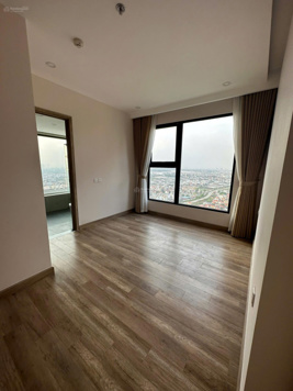 Chính chủ cần bán gấp căn hộ 3 phòng ngủ góc - 94,5m2