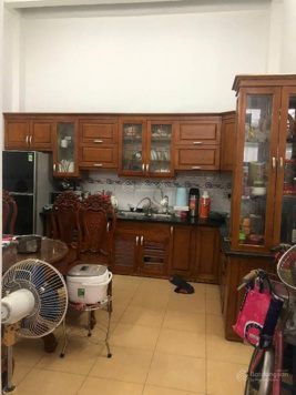 Bán nhà đẹp Quận Cầu Giấy - phân lô quân đội - ô tô tránh - ngõ thông liên hoàn