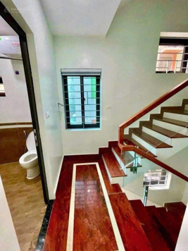 Bán nhà ngõ 28 Xuân La, Tây Hồ 41m2, 6 tầng, MT 5m, giá 11.95 tỷ - Phân lô ô tô 7 chỗ vào nhà